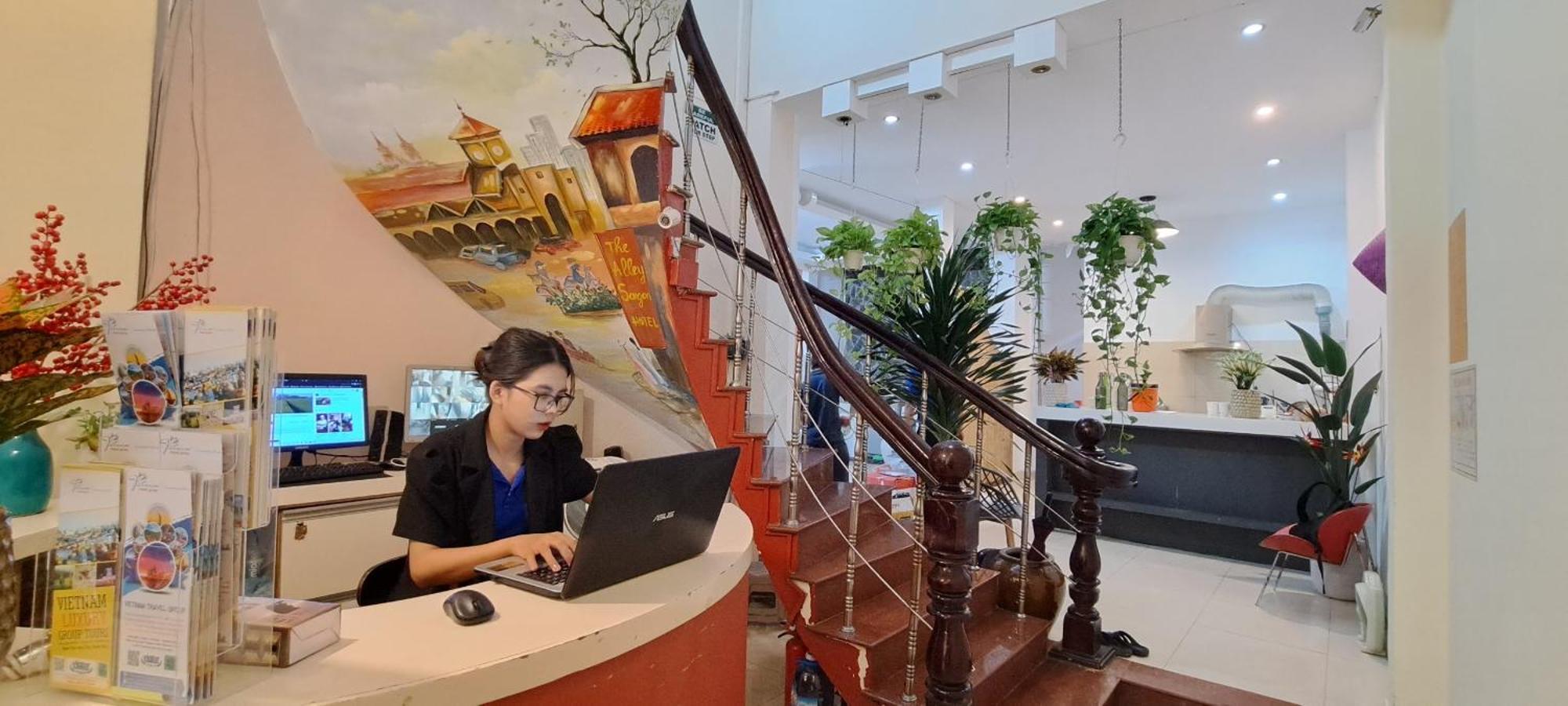 The Alley Saigon Hotel Ho Chi Minh City Exterior photo
